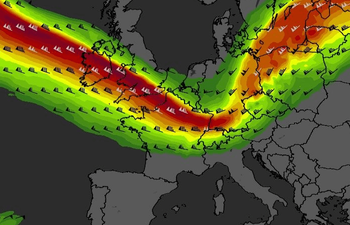 Courant jet anormalement fort pour juin et météo automnale au nord