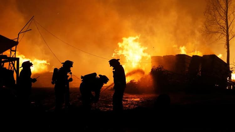 Image d'illustration pour Le Chili en proie à des incendies dévastateurs