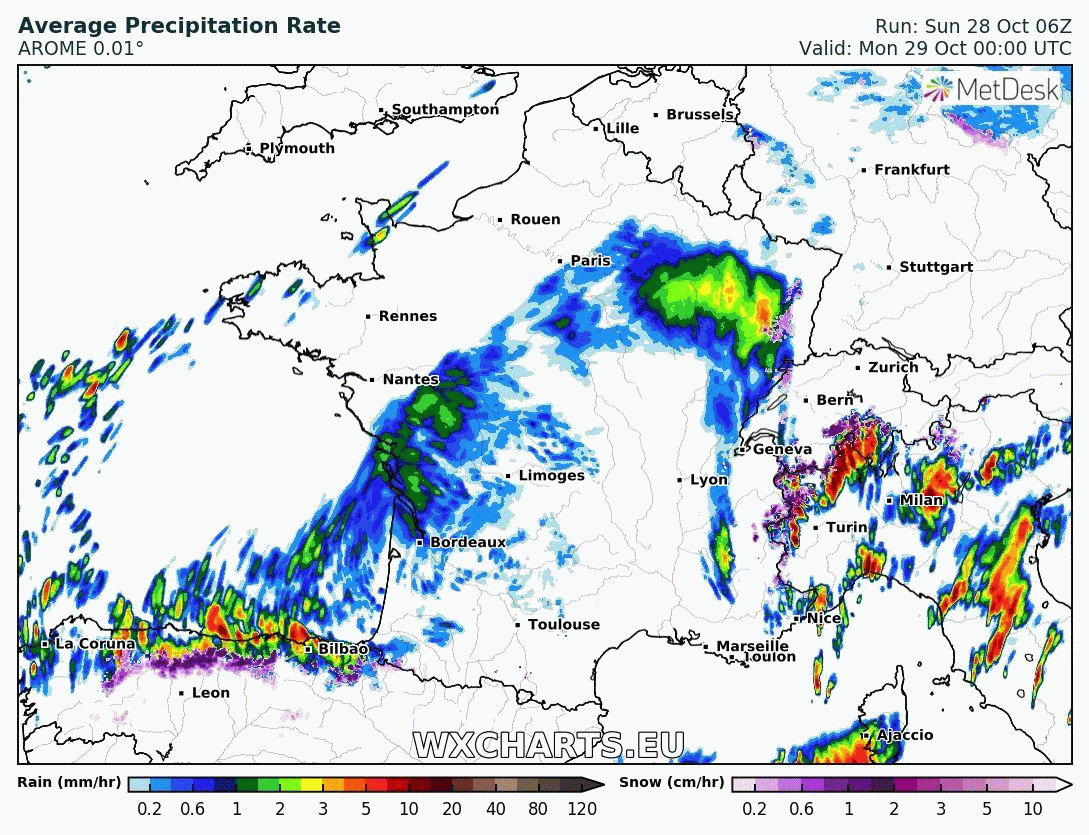 Image d'illustration pour Orages, fortes pluies et vents violents : avis de tempête en Méditerranée