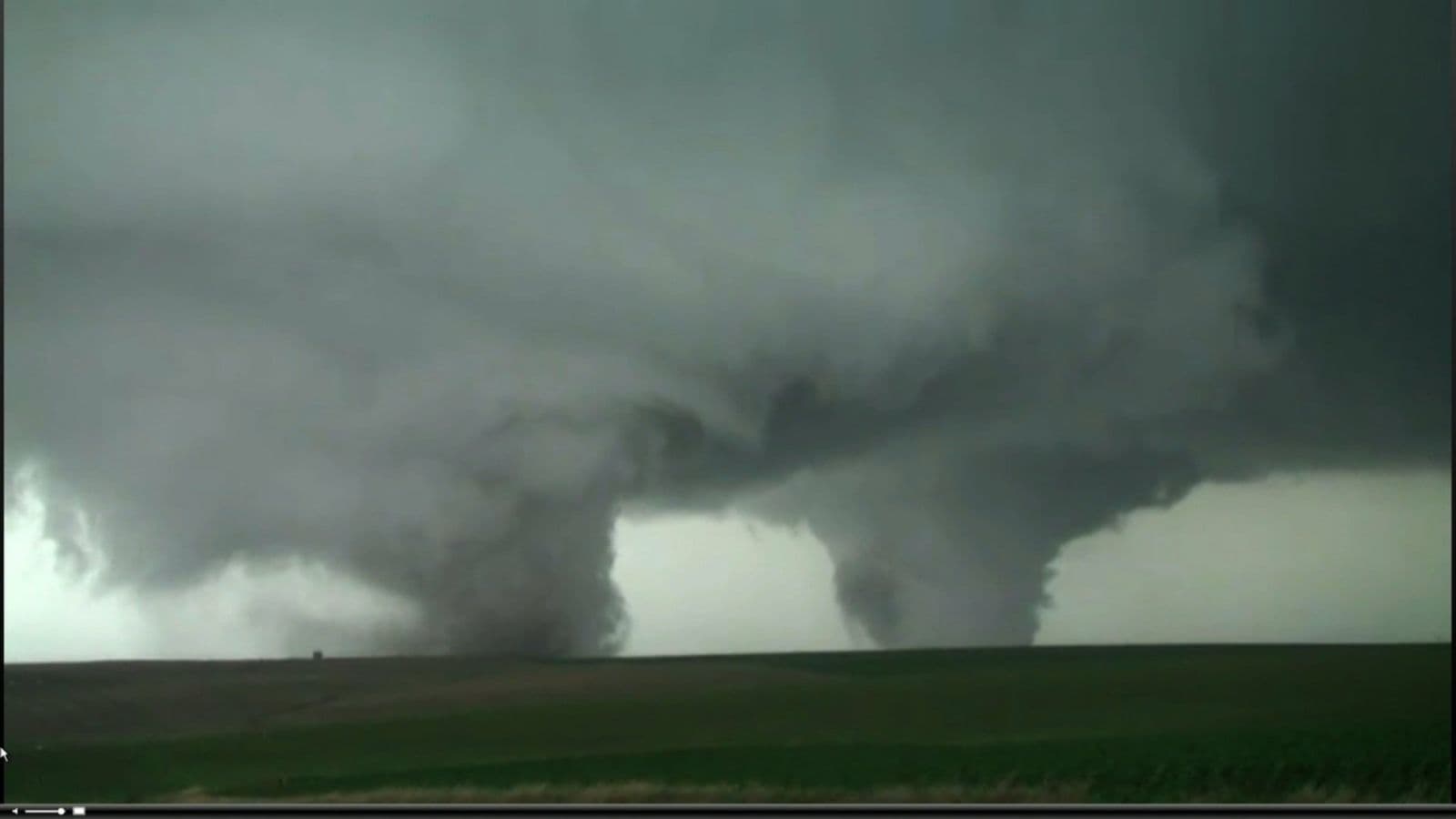 Image d'illustration pour Double tornade meurtrière aux Etats-Unis