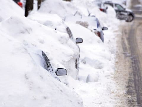 Image d'illustration pour Etats-Unis : records de neige à Boston et de douceur en Californie