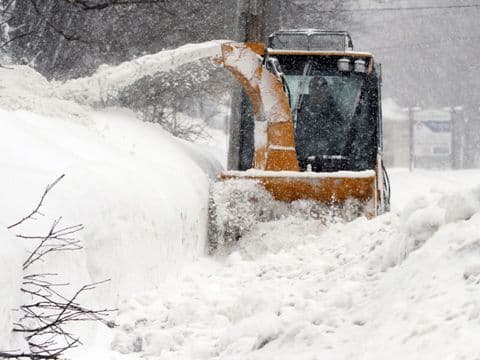 Image d'illustration pour Etats-Unis : records de neige à Boston et de douceur en Californie