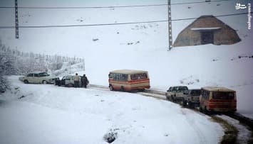 Image d'illustration pour Neige, inondations et tempête de sable en Iran