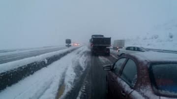 Image d'illustration pour Neige au Maghreb et records de chaleur près des Balkans