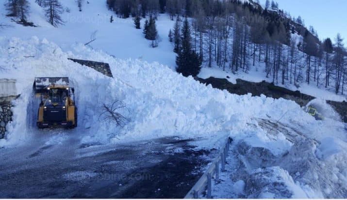 Image d'illustration pour Neige exceptionnelle & avalanches sur Alpes & Pyrénées