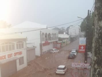 Image d'illustration pour Fakir : Tempête tropicale meurtière à La Réunion
