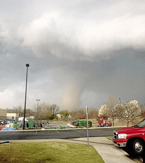 Image d'illustration pour Tornades meurtrières aux Etats-Unis en Arkansas et en Oklahoma 